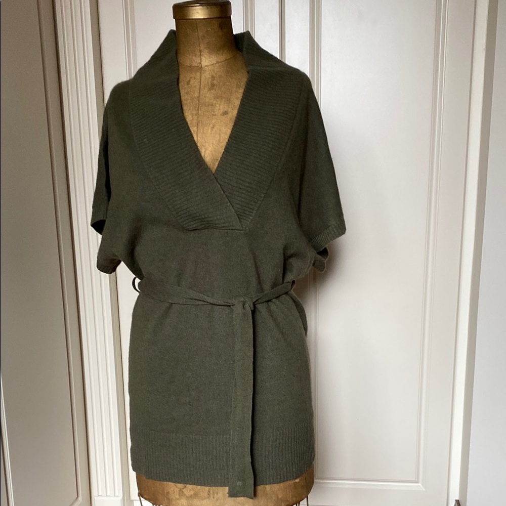 Cashmere Design History Green V-Neck Sweater with Belted Waist.